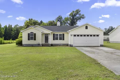 117 Ellen Ct, Jacksonville, NC 28540