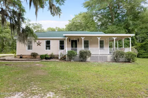 270 Sand Ridge Rd, New Bern, NC 28560