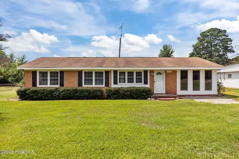 1334 Alamac Rd, Lumberton, NC 28358