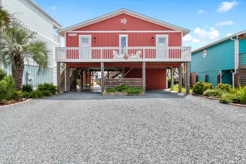 122 Durham St, Holden Beach, NC 28462