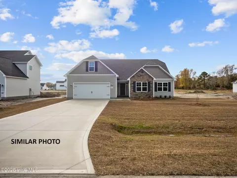 159 Tides End Dr, Holly Ridge, NC 28445