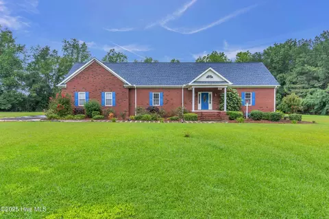 235 Kitty Noecker Rd, Pink Hill, NC 28572