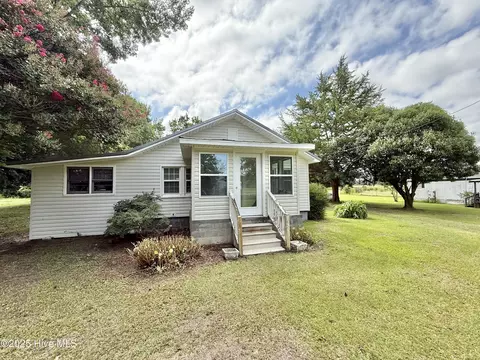 617 Johnson Ch Rd, Warsaw, NC 28398