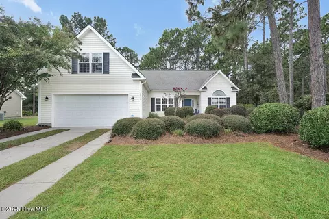 4311 Cherry Laurel Ln SE, Southport, NC 28461