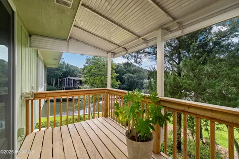 Exterior - 160 Arborvitae Dr, Pine Knoll Shores, NC 28512 photo 5 of 14