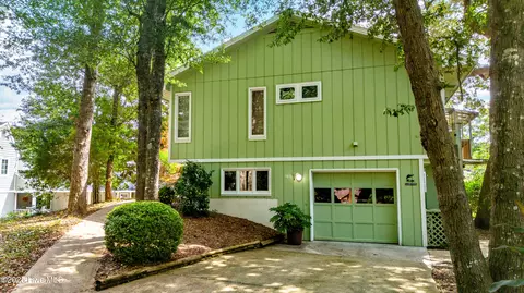 Exterior - 160 Arborvitae Dr, Pine Knoll Shores, NC 28512 photo 7 of 14