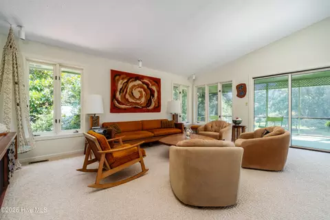 Living - 160 Arborvitae Dr, Pine Knoll Shores, NC 28512 photo 3 of 5
