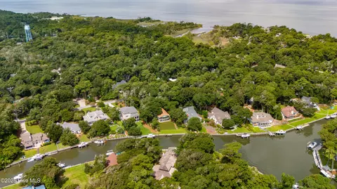 View/Area - 160 Arborvitae Dr, Pine Knoll Shores, NC 28512 photo 17 of 24