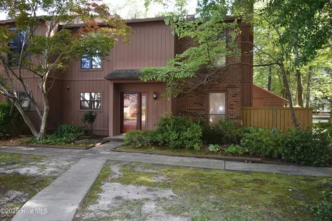 1243 Ash Cir, Winterville, NC 28590