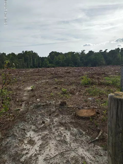 47 Sikes Rd, Whiteville, NC 28472