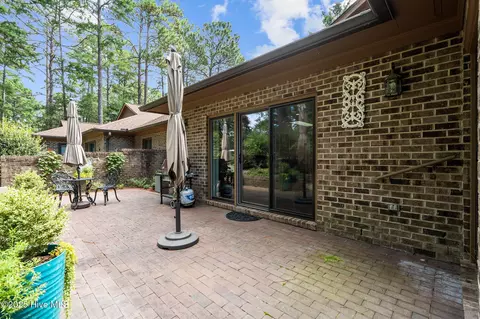 Exterior - 109 Florence Dr, Pinehurst, NC 28374 photo 16 of 17