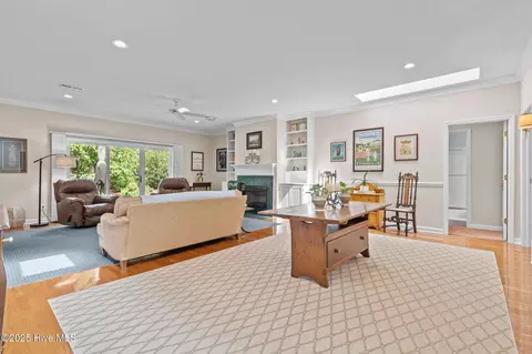 Living - 109 Florence Dr, Pinehurst, NC 28374 photo 1 of 4