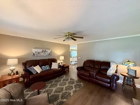 Living - 3940 Fire Dept Rd, Williamston, NC 27892 photo 2 of 4