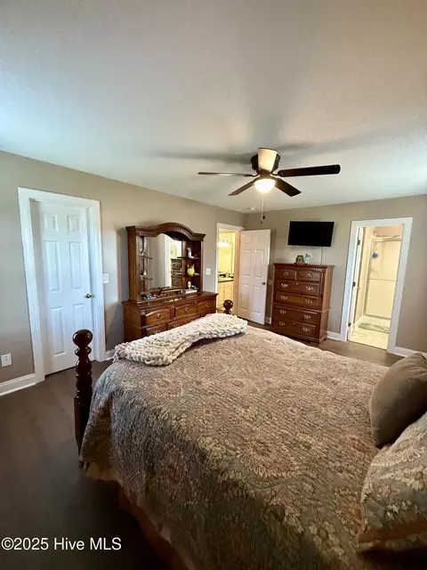 Bedroom - 3940 Fire Dept Rd, Williamston, NC 27892 photo 3 of 4