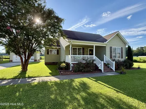 3940 Fire Dept Rd, Williamston, NC 27892