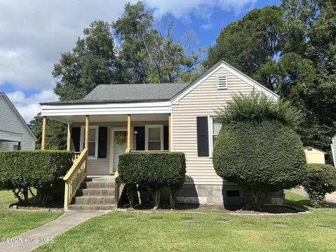 201 Harrell St, Elizabeth City, NC 27909
