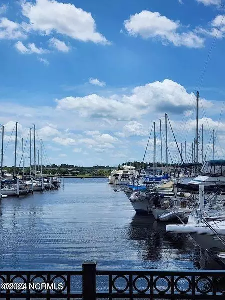 View/Area - 5717 Sloop Ct, New Bern, NC 28560 photo 1 of 1