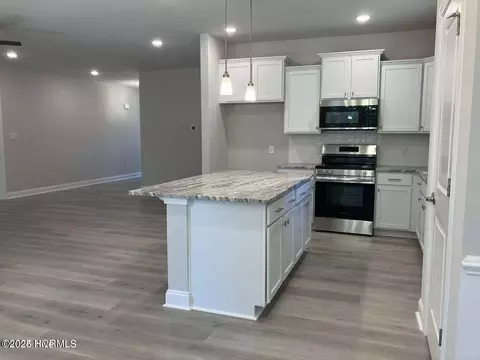 Kitchen - 5717 Sloop Ct, New Bern, NC 28560 photo 1 of 1