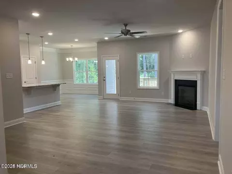 Living - 5717 Sloop Ct, New Bern, NC 28560 photo 1 of 1