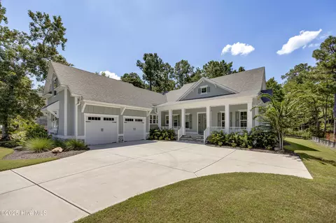 469 Woodbury Ct SE, Bolivia, NC 28422