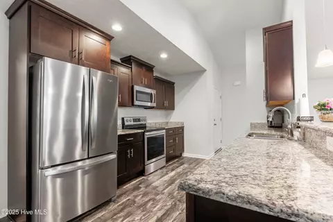 Kitchen - 255 N Bay St, Pinebluff, NC 28373 photo 3 of 3