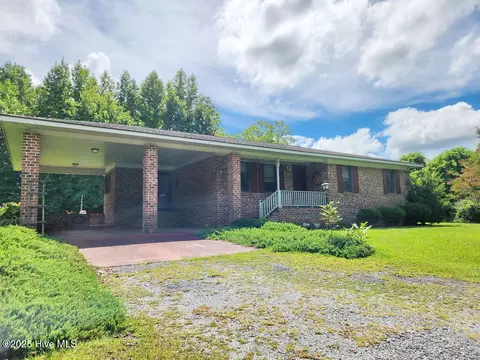 3514 Terrapin Track Rd, Washington, NC 27889