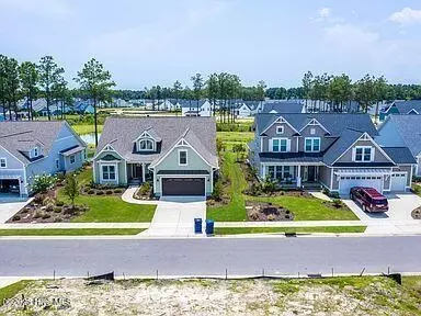 60 Bluenose Ln, Hampstead, NC 28443 photo 3