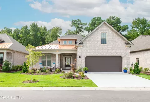 4944 Captiva Ct SE, Southport, NC 28461