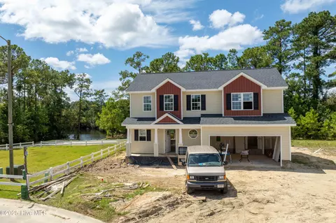 802 Jasmine Ln, Jacksonville, NC 28546 photo 7