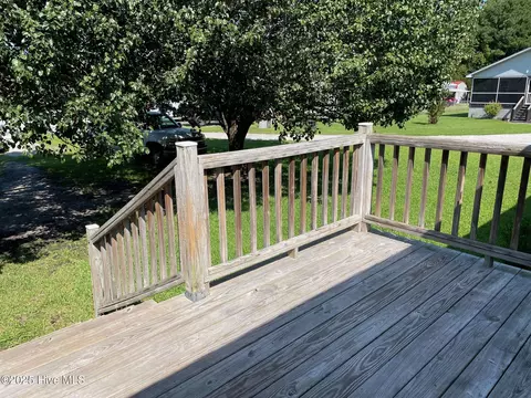 Exterior - 108 Conch Ct, Gloucester, NC 28528 photo 5 of 5