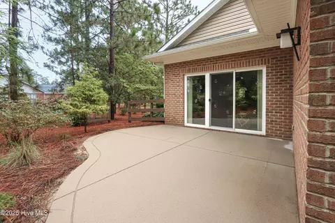 Exterior - 280 Robin Ln, Pinehurst, NC 28374 photo 3 of 7
