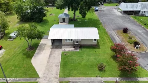 1328 Pennsylvania Ave, Vandemere, NC 28587