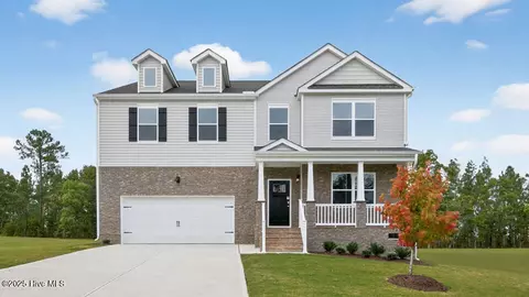 189 Calebs Corner Pl, Spring Lake, NC 28390