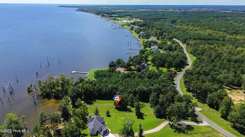 208 Osprey Dr, Edenton, NC 27932