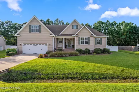 120 Mom Ln, New Bern, NC 28562