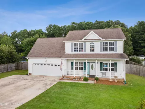 129 Azalea Plantation Blvd, Maysville, NC 28555