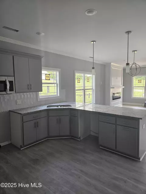 3234 Dolostone Ct SW, Wilson, NC 27893