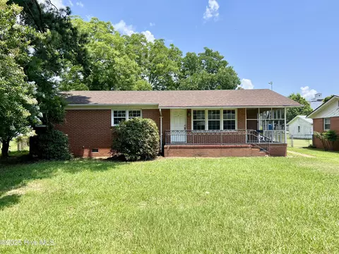 206 W 2nd St, Edenton, NC 27932