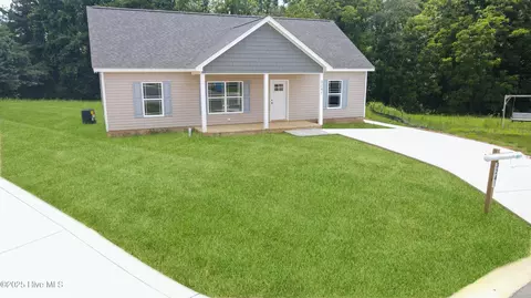 3241 Dolostone Ct SW, Wilson, NC 27893