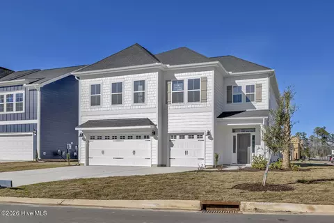 6826 Fellowship Dr, Leland, NC 28451