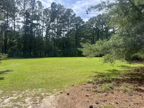 000 Wildberry Rd, Smithfield, NC 27577 photo 2