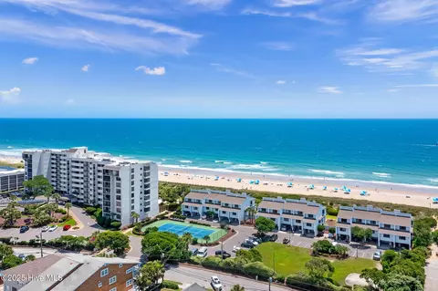 101 S Lumina Ave #TH 10, Wrightsville Beach, NC 28480