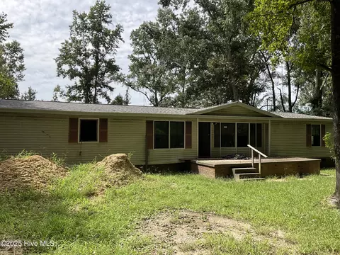 1568 Hidden Acres Ln, Winterville, NC 28590