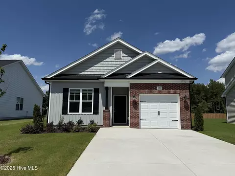 130 W Saltgrass Ln, Smithfield, NC 27577