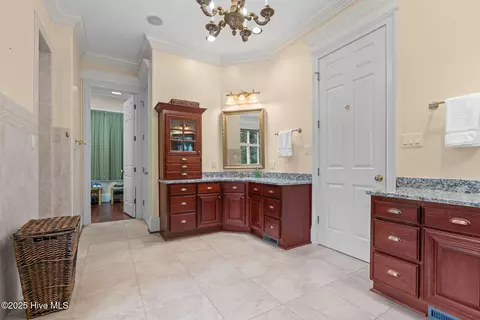 Bath - 16 Mulbren Ct, Pinehurst, NC 28374 photo 4 of 8