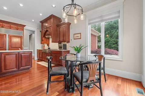 Dining - 16 Mulbren Ct, Pinehurst, NC 28374 photo 2 of 4