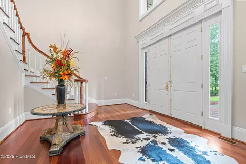Entry Way - 16 Mulbren Ct, Pinehurst, NC 28374 photo 4 of 7