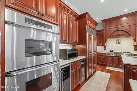 Kitchen - 16 Mulbren Ct, Pinehurst, NC 28374 photo 2 of 5