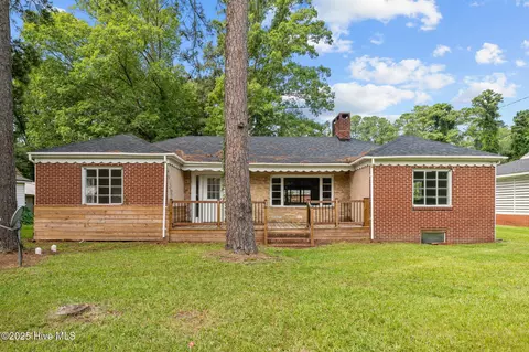 807 Roosevelt Ave, Plymouth, NC 27962
