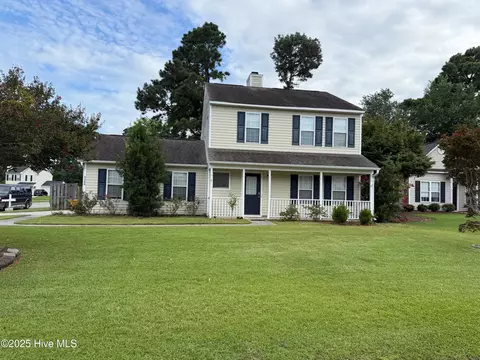 5200 Still Pine Dr, Wilmington, NC 28412